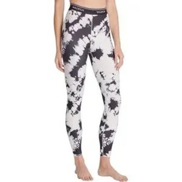 Wildfox Pants - NWT WILDFOX Black and White Splatter Dye High Waisted 7/8 Legging Size L